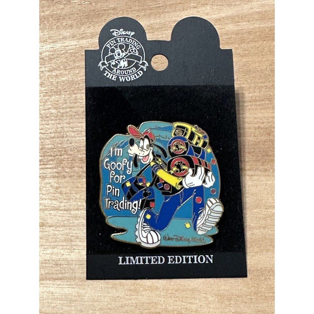 Walt Disney Pin Trading I'm Goofy for Pin Trading 2005 L.E. 1000 Surprise Pin